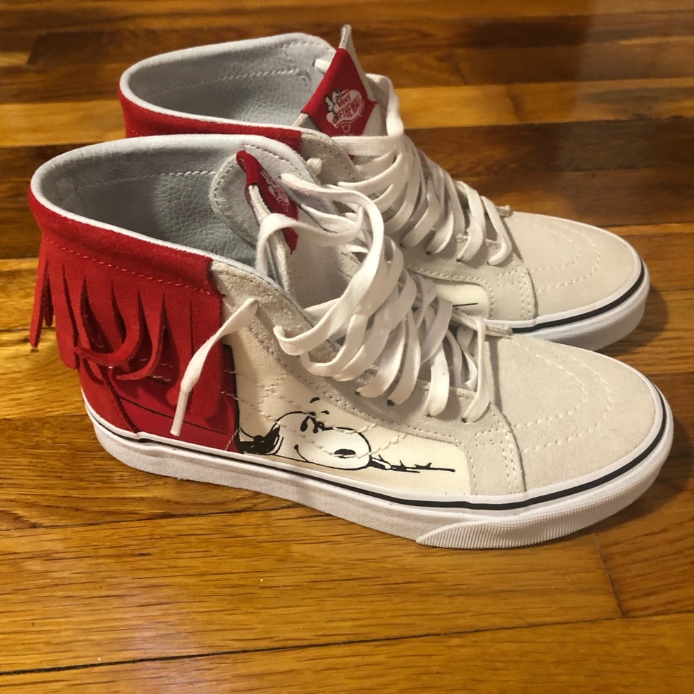 Snoppy Vans